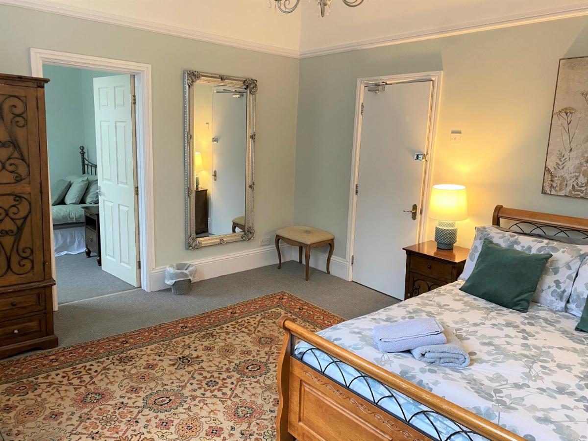 Villa With Park Views Close To Liverpool Centre Buitenkant foto