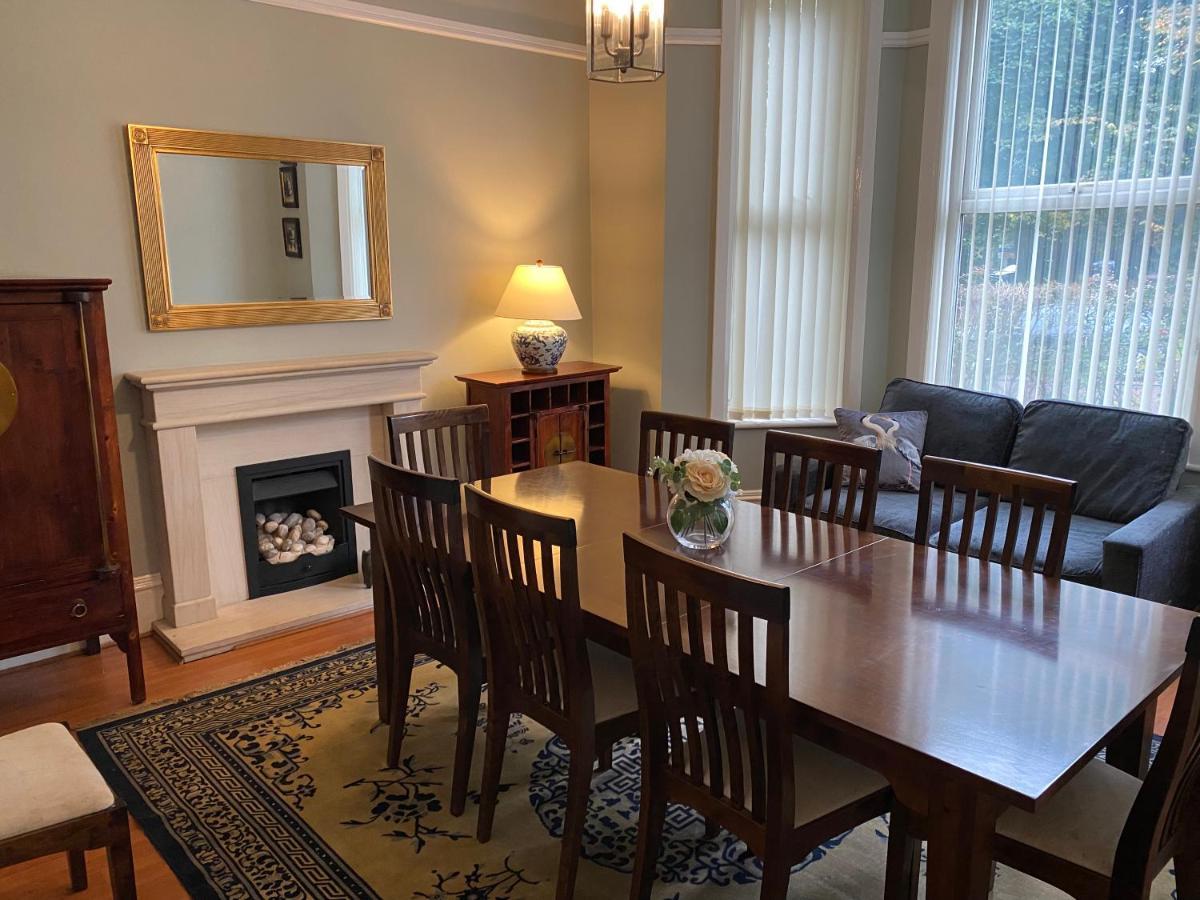 Villa With Park Views Close To Liverpool Centre Buitenkant foto